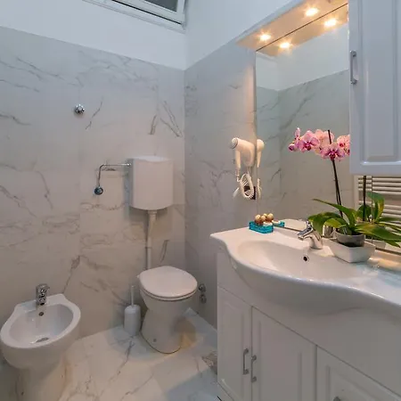 Luxury - Friendly Venice