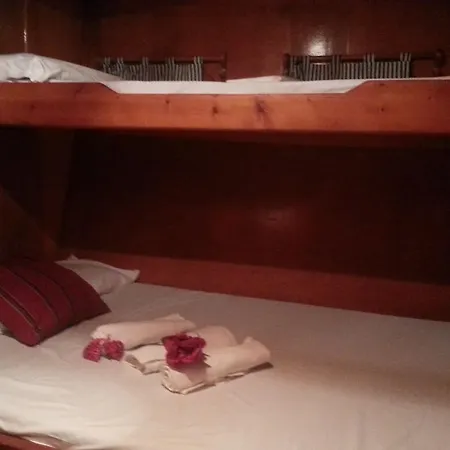 Hotel en barco Venezia Boat & Breakfast Caicco Freedom Venecia