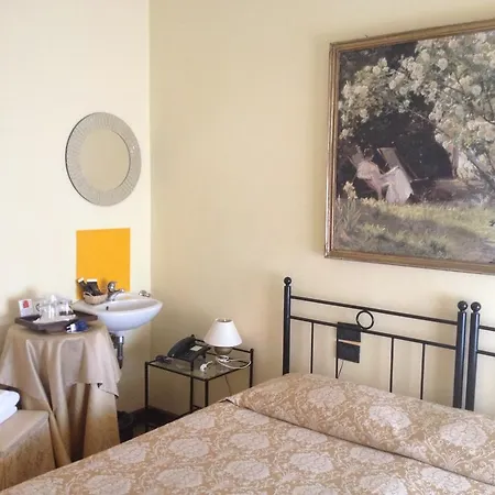 Guest house Alloggi Agli Artisti 2*