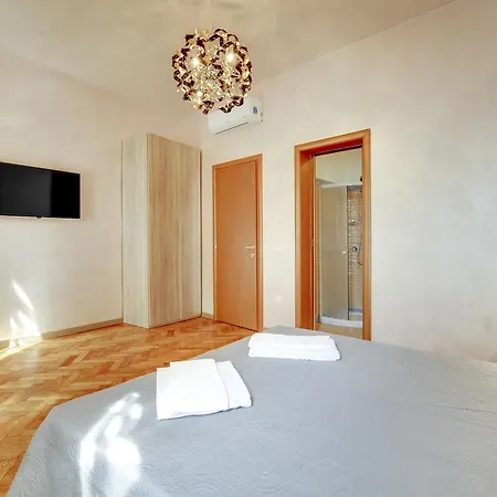 Bed & Breakfast Delle Acque 2*
