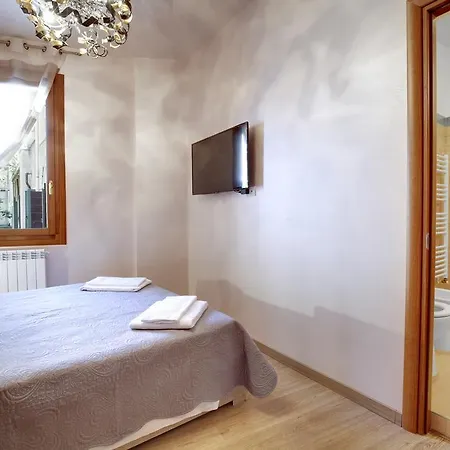 Bed & Breakfast Delle Acque 2*
