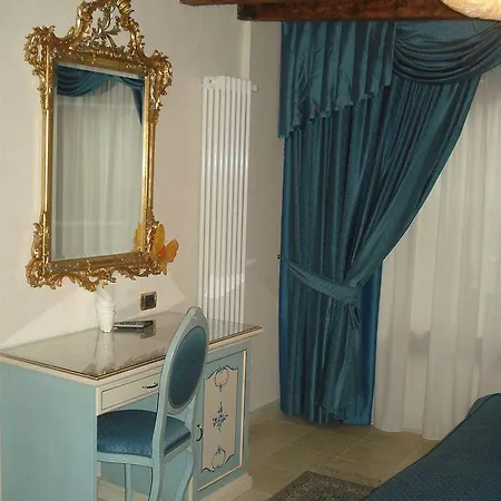 Vecellio On The Lagoon Hotel Venice