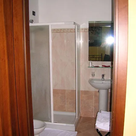 Alloggi Agli Artisti Guest house 2*