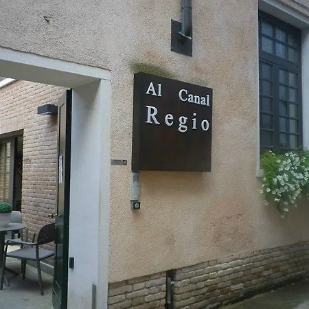 Pensjonat Al Canal Regio - Wenecja