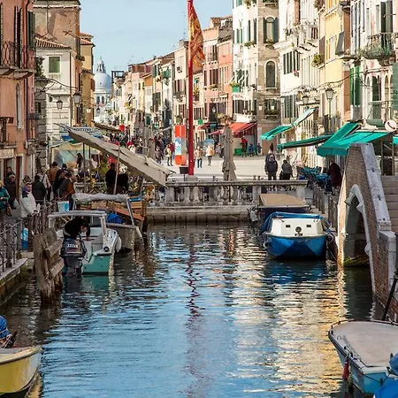 Apartment Biennale Family Apartment In Venice