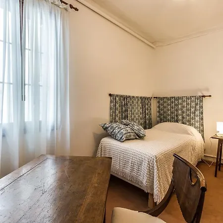 Ca' Affresco 2 Apartment *