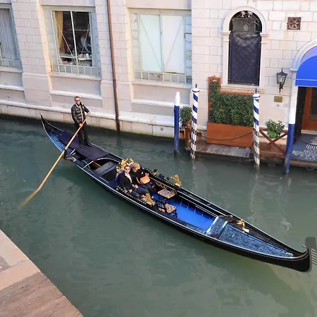 Speon Canal Views Wifi Venice