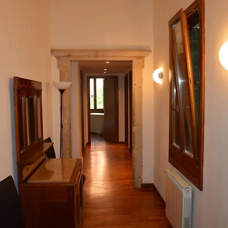Dorso Duro Apartment Venice