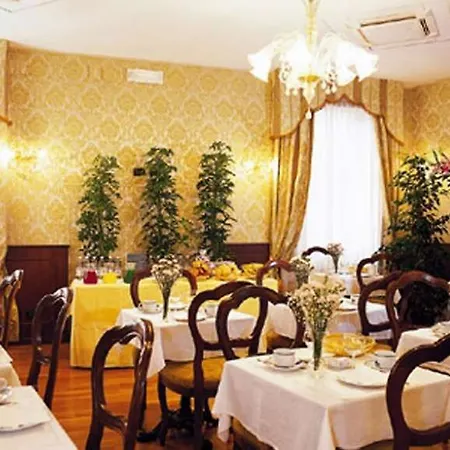 Gorizia A La Valigia Hotel 3*