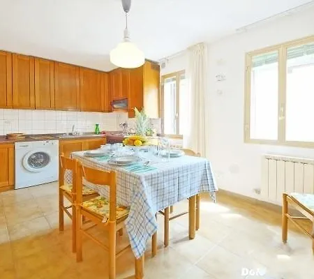 Vacanze Casadueottanta Loc-13704 *