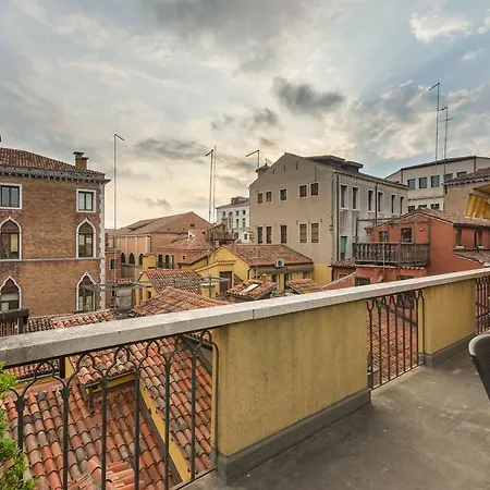 - San Marco Apartment