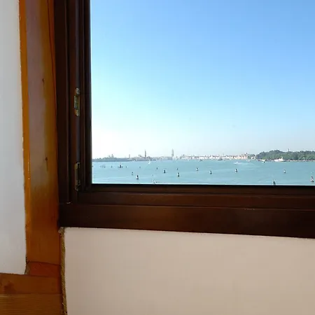 Panorama 4*