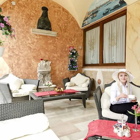 Hotel Belle Arti 3*
