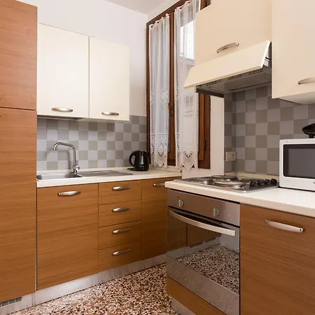 - San Marco Apartment *