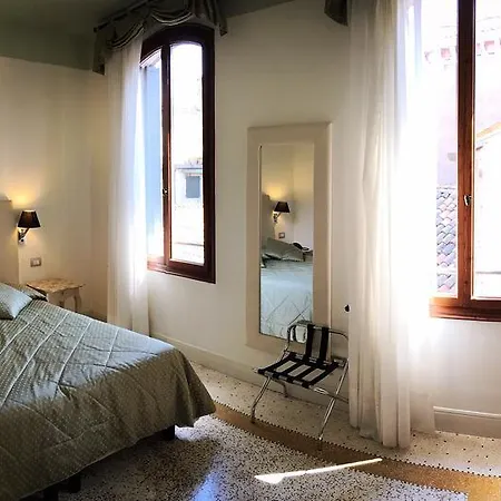 Hotel Sant'antonin 3*