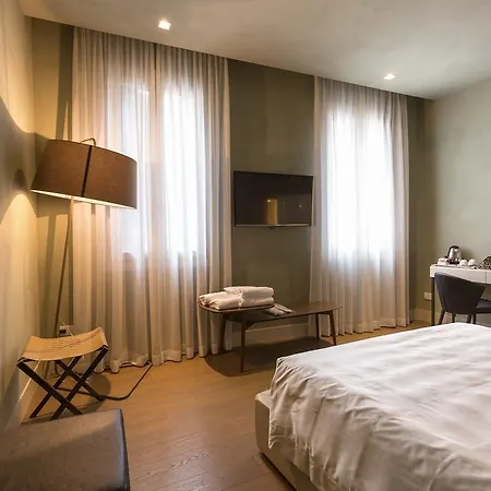 Hotel Liassidi Palace Venecia