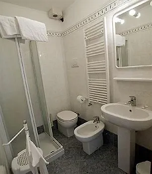 Tivoli Hotel