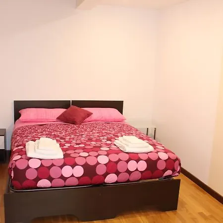 Апартаменты Alessandra House *