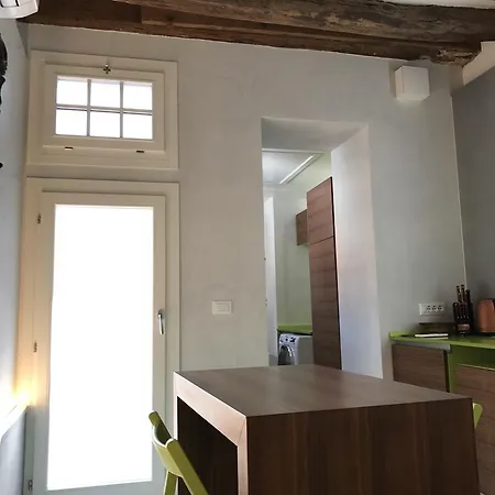 Borgoloco Luxury Flat With Jacuzzi Apartment