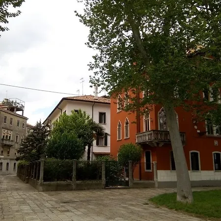 Maison Sant'elena Venice