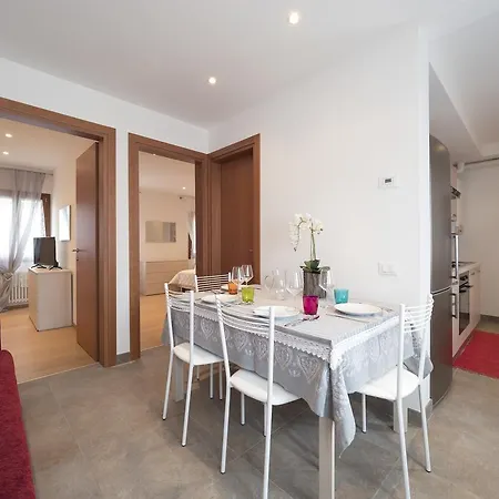 Maison Chanel Apartament