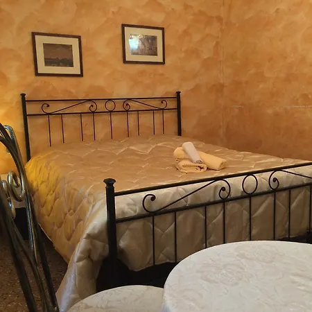Da Sara Guest house Venice
