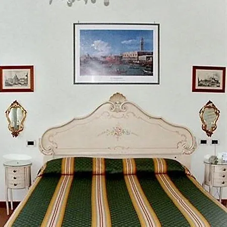 Ovidius Hotell Venedig