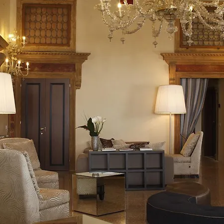 Arcadia Boutique 3*