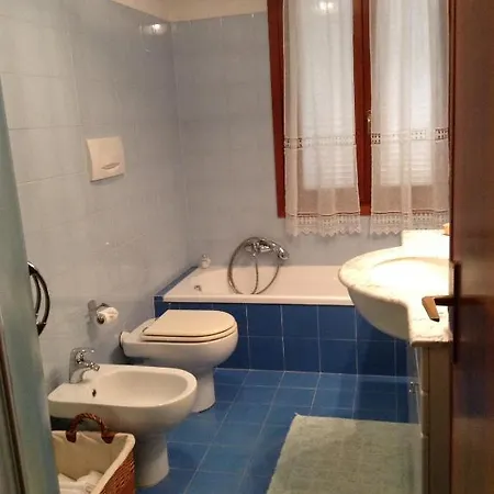 بيت ضيافة And - Private In Shared 2*