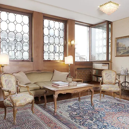 Bed & Breakfast Residenza Ca' Corner