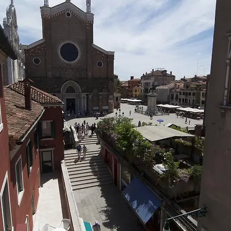 Bed & Breakfast Casa Colleoni Venice
