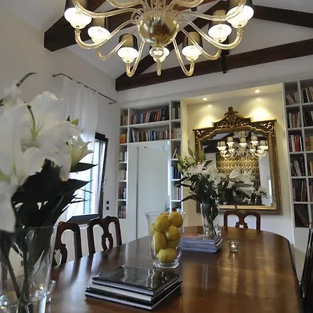 Casa Colleoni Bed & Breakfast 2*