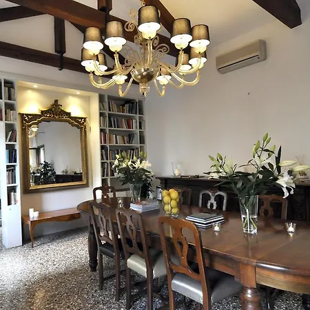 Casa Colleoni Bed & Breakfast Venice