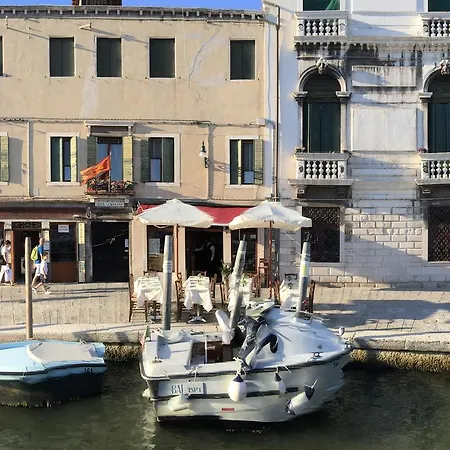 Princess Canal View Venecia