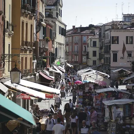 Ca' Pozzo Guest house Venice