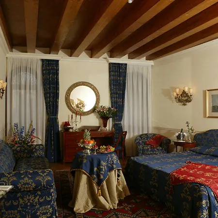 Torre Dell'orologio Hotel 4*