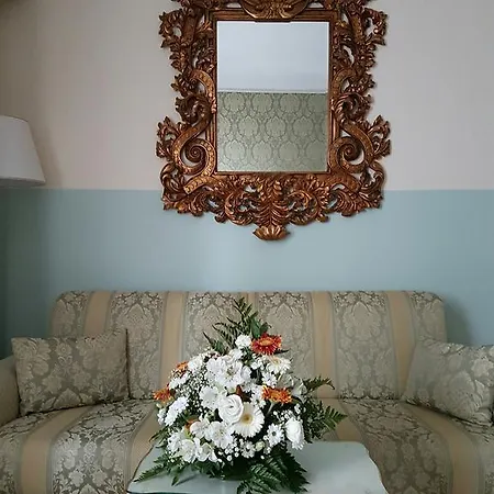 Guest house Luxury - Friendly 2*