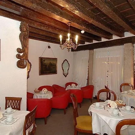 Hotel Casanova