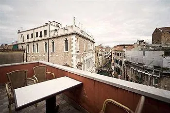 Delle Acque