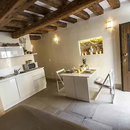 Appartamento Studio Frari Wifi *