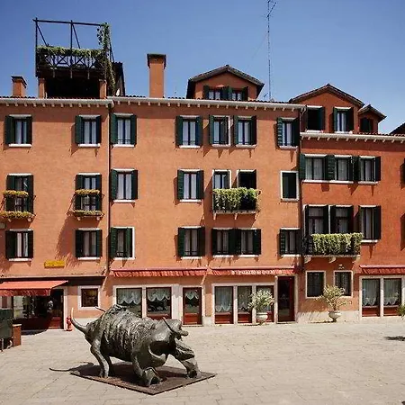 Palazzo Del Giglio Venice