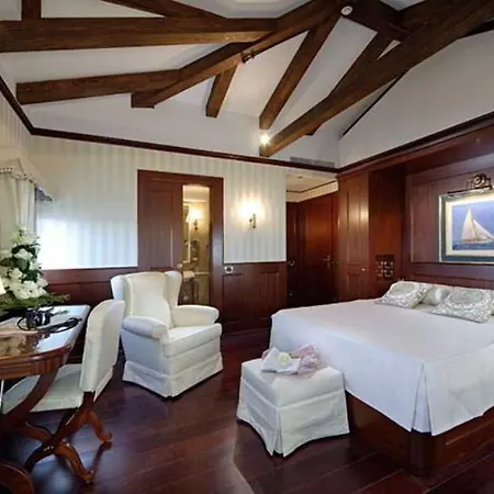Hotel Bucintoro Venice
