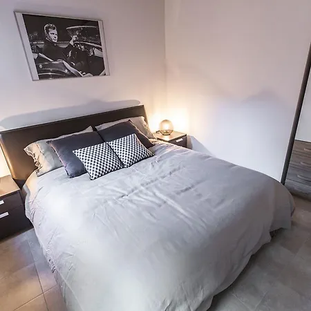 Apartment Ca Rezzonico R&r
