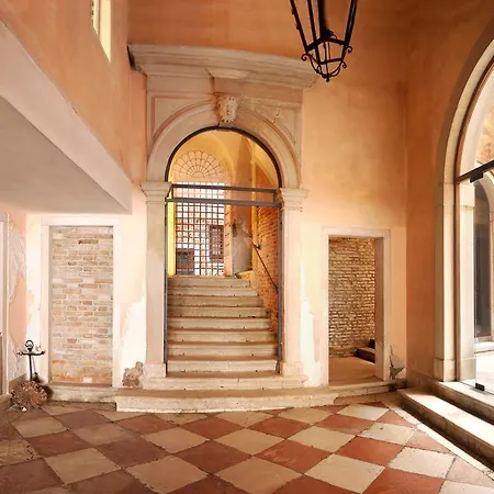 Casa Dolce Hotel 3*