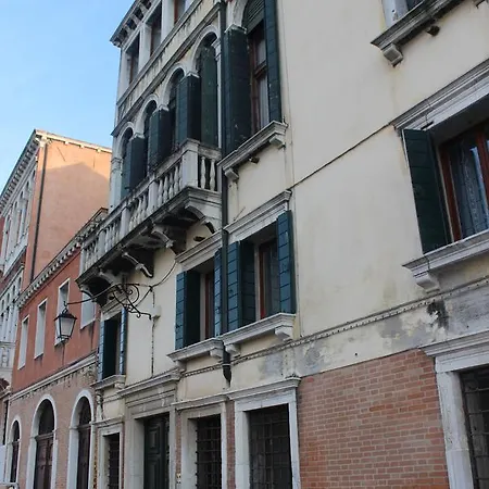 Residenza Ca' Corner Bed & Breakfast Venice