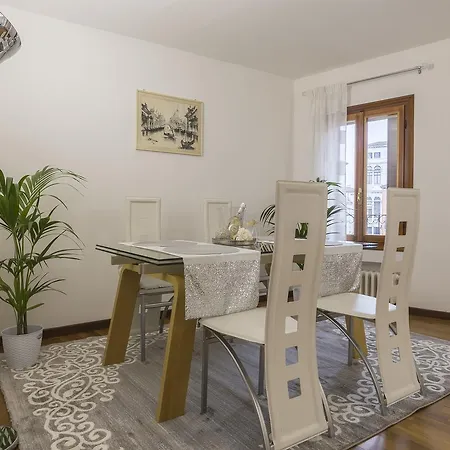 Apartment Benedetto Marcello