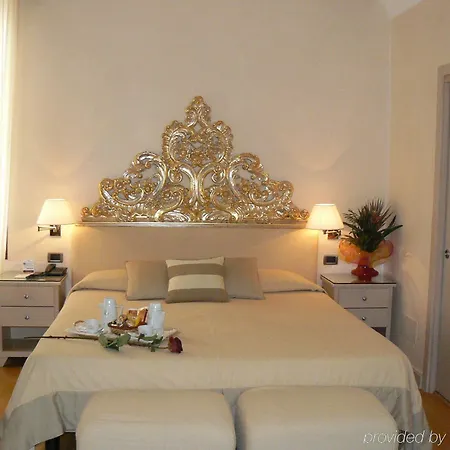 Liassidi Palace Hotel 4*