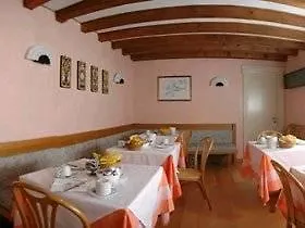 Szálloda Spagna 3*
