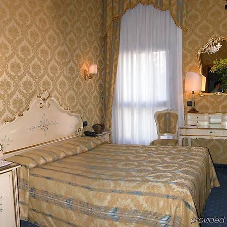 Gorizia A La Valigia Hotel