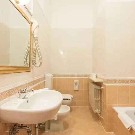 Hotel Basilea 3*